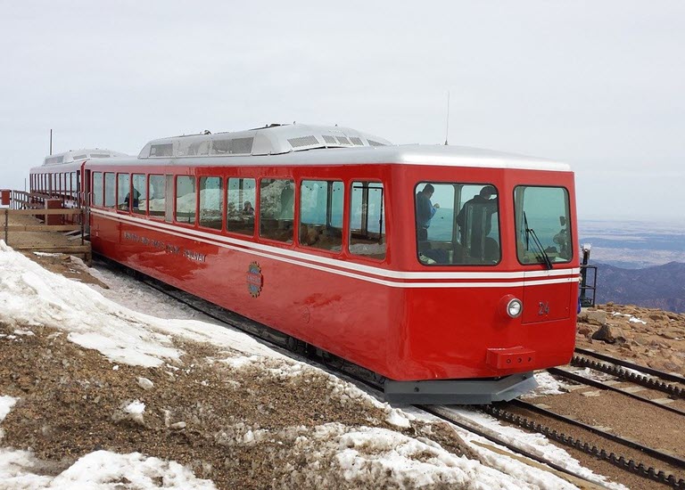 pikes peak cog railway