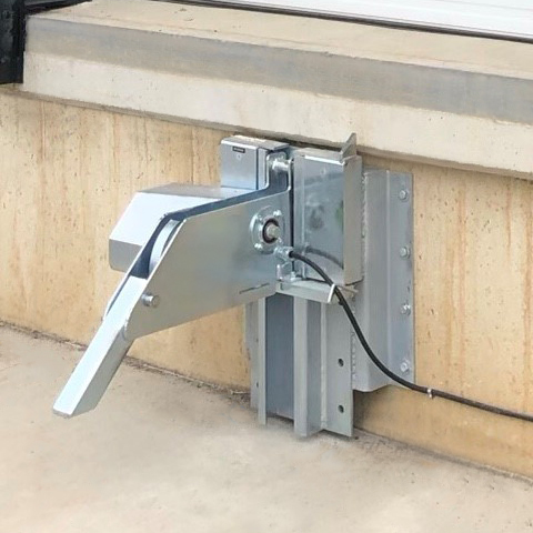 loading dock vehicle restraint