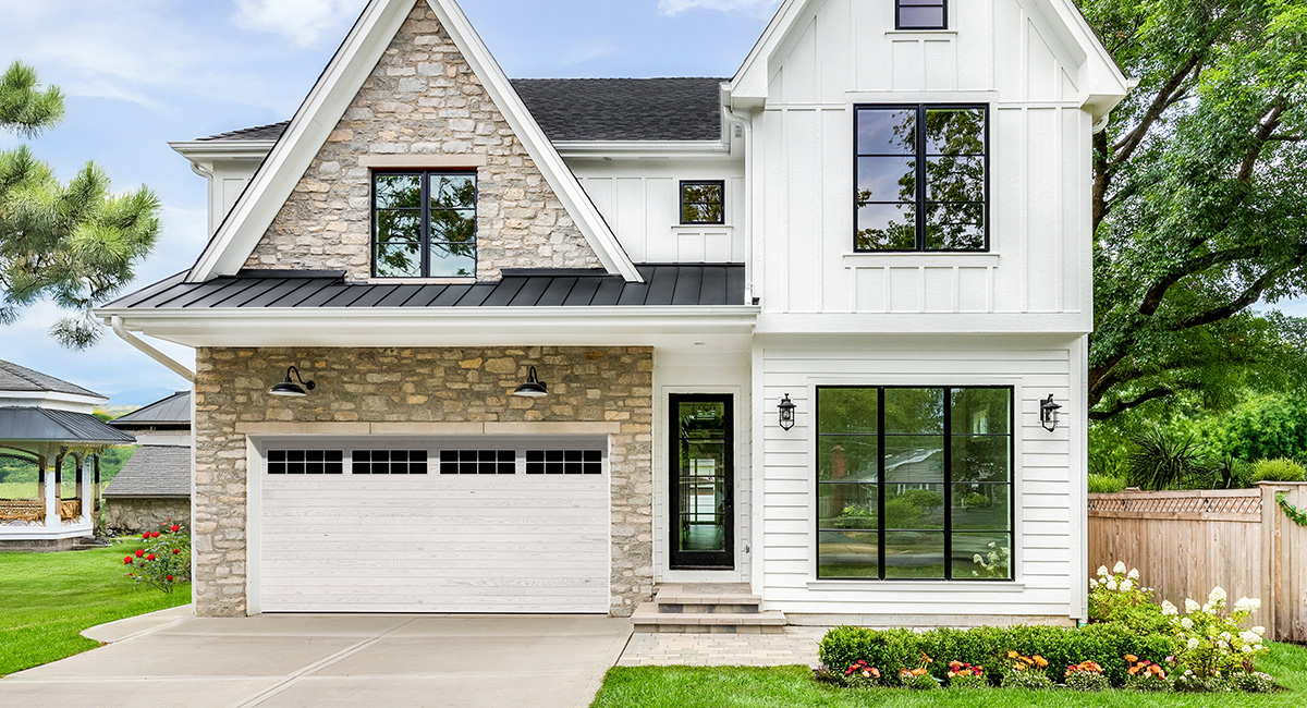 Classic Steel Garage Doors - Models 8300-8500