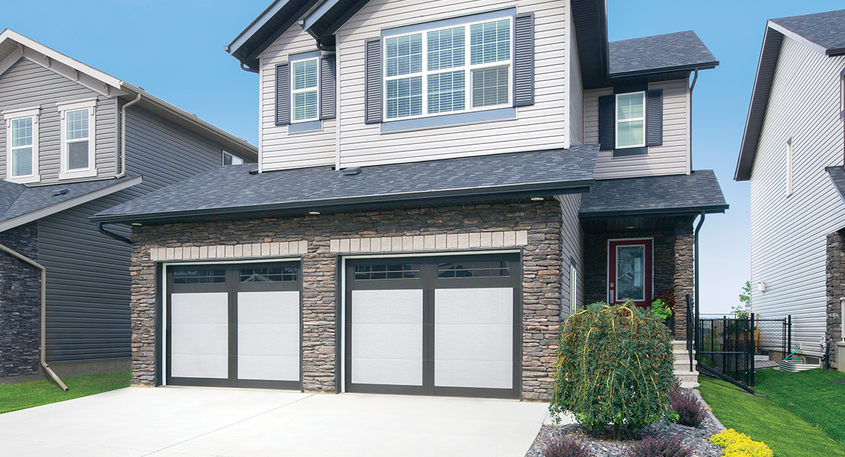 carriage house garage goors