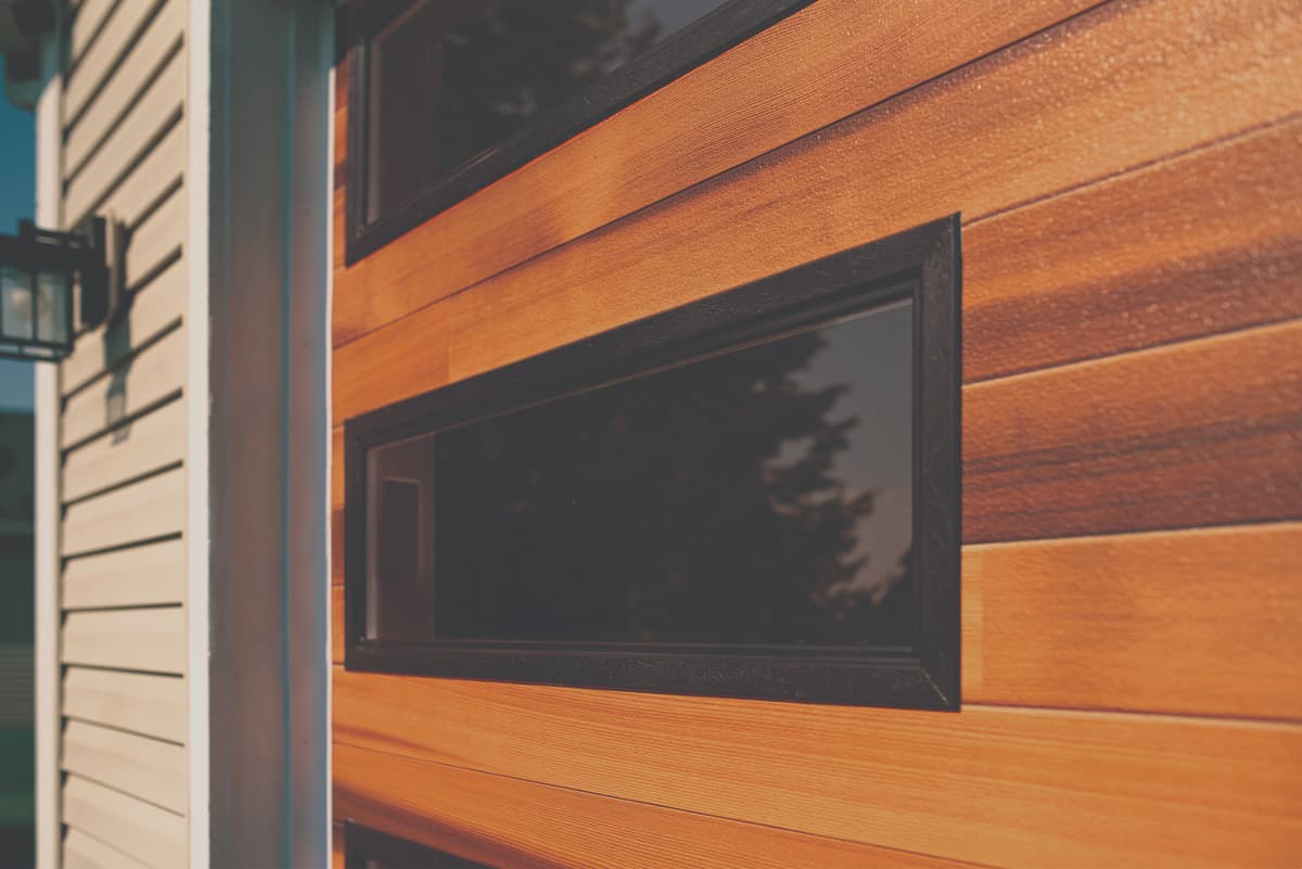 close up of Wayne Dalton Model 8300AG cedar plan panel