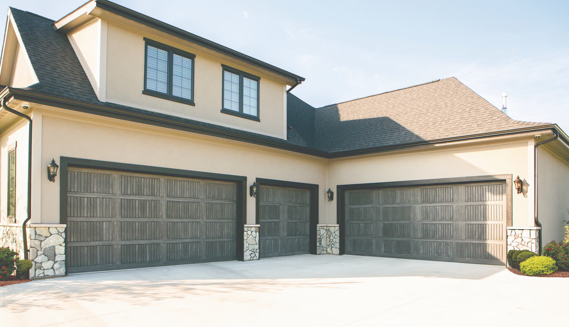 Wayne Dalton 8680 Sonoma Gray fiberglass garage doors